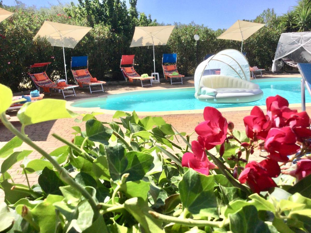 Mirella Charming Bed & Breakfast Алберобело Екстериор снимка