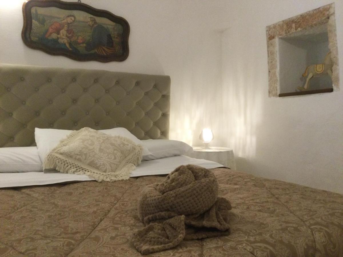 Mirella Charming Bed & Breakfast Алберобело Екстериор снимка