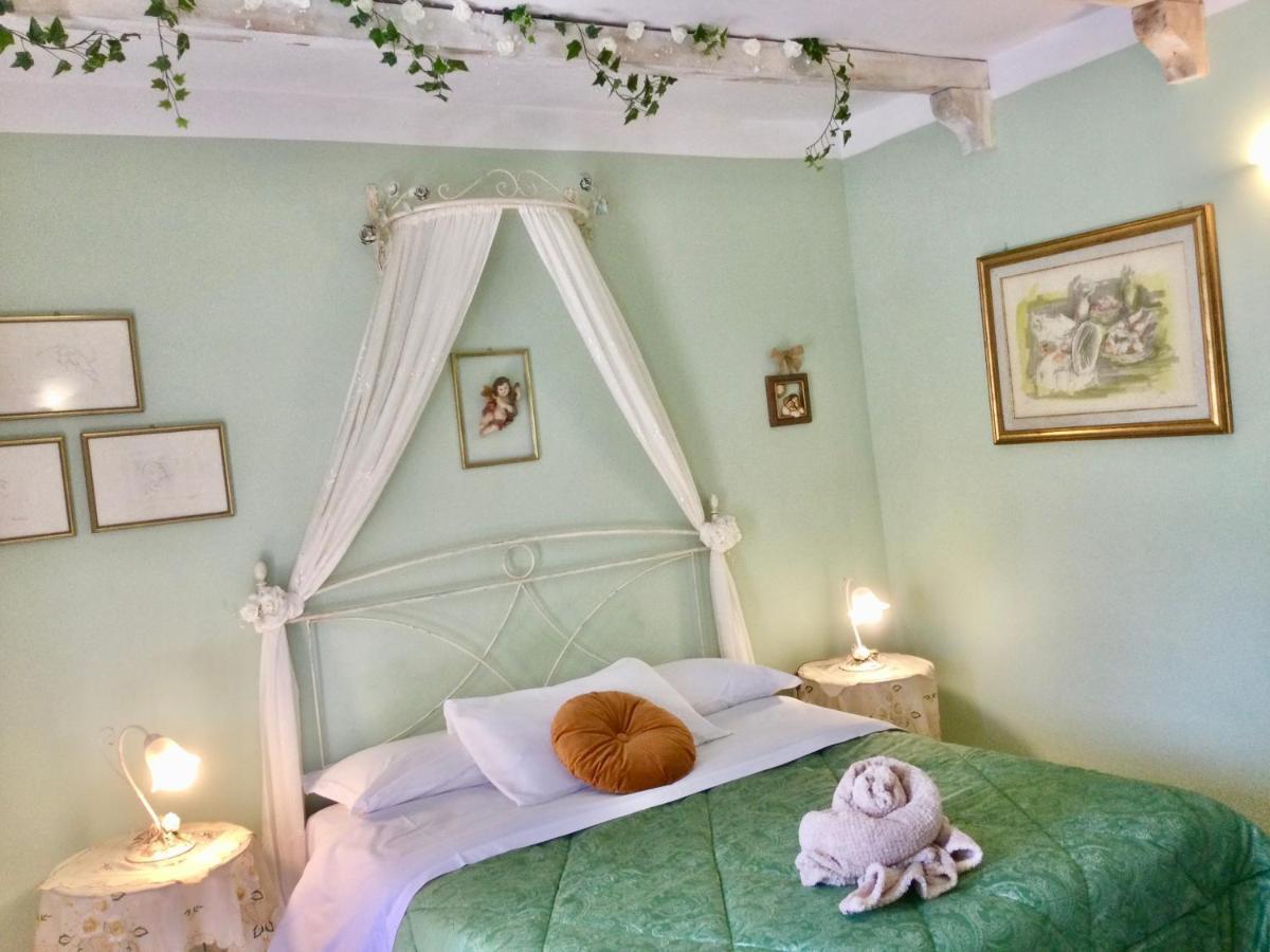 Mirella Charming Bed & Breakfast Алберобело Екстериор снимка