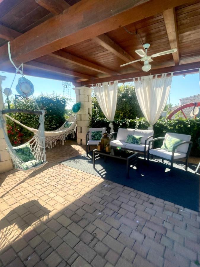 Mirella Charming Bed & Breakfast Алберобело Екстериор снимка