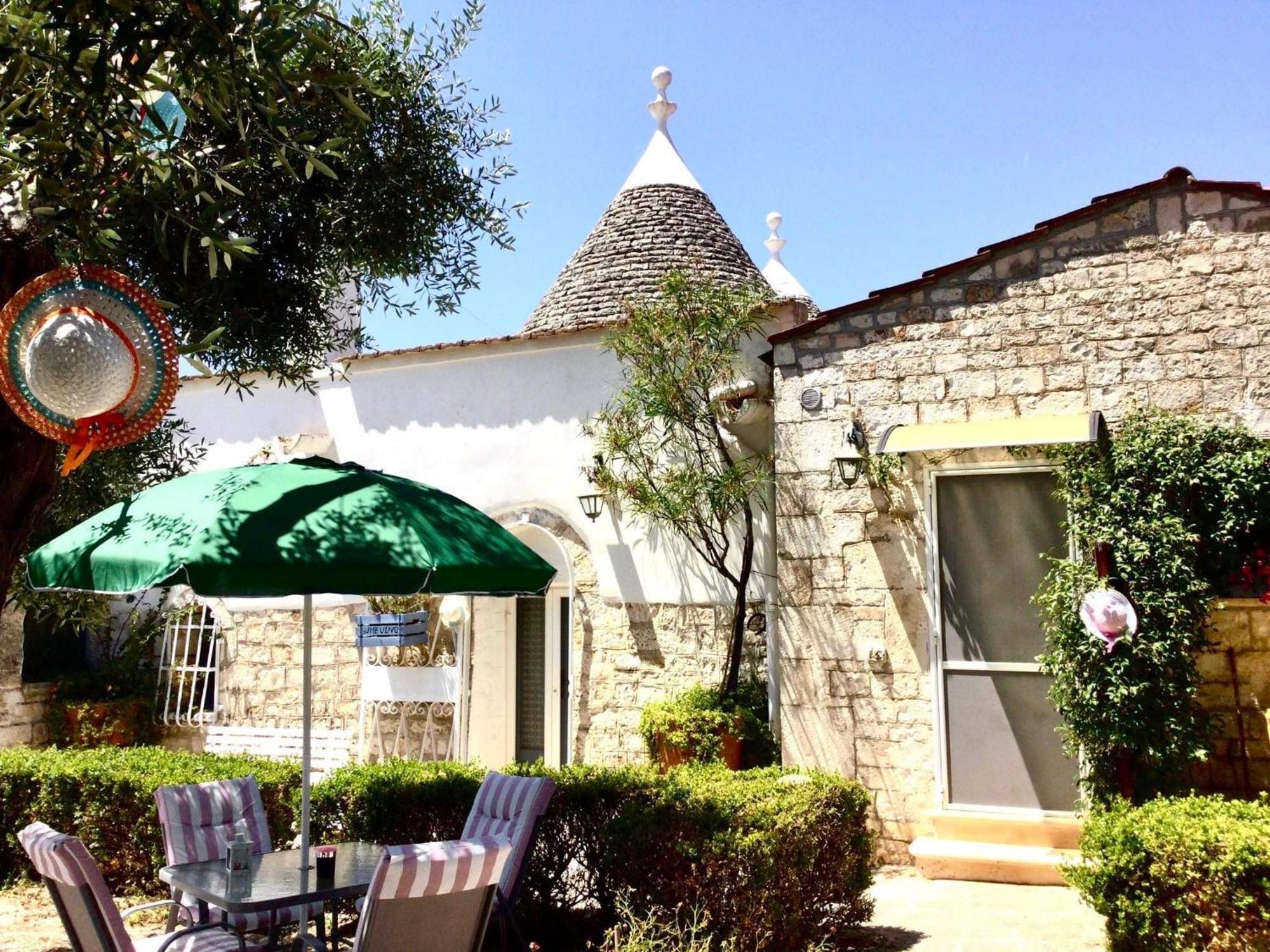 Mirella Charming Bed & Breakfast Алберобело Екстериор снимка
