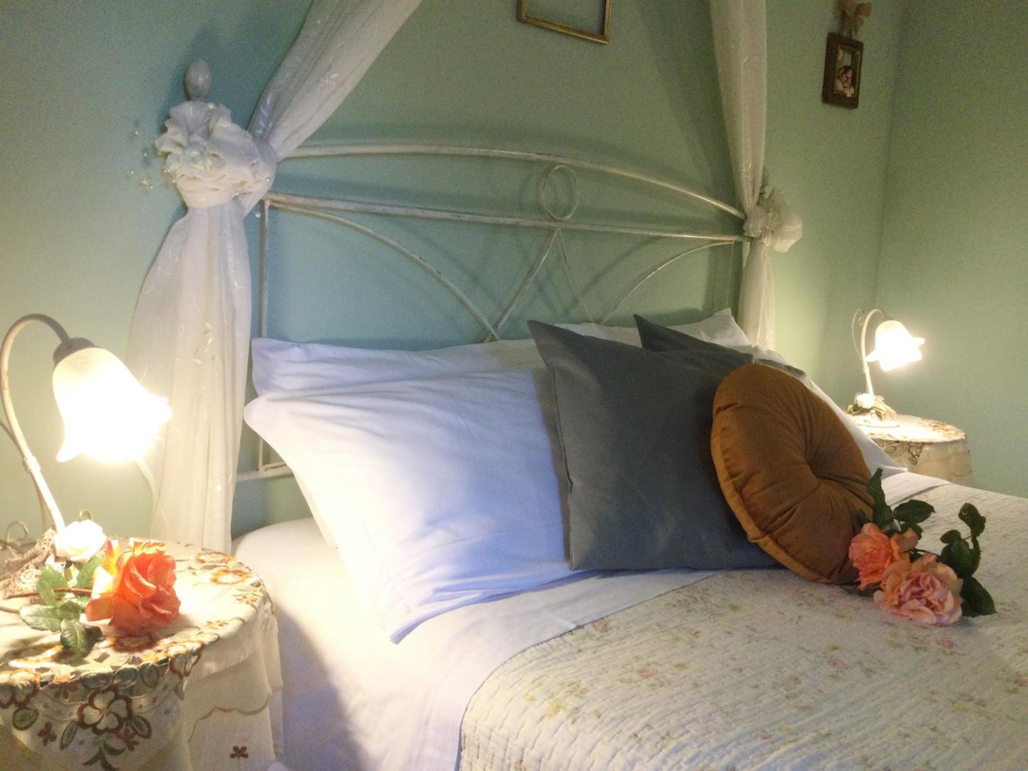 Mirella Charming Bed & Breakfast Алберобело Стая снимка