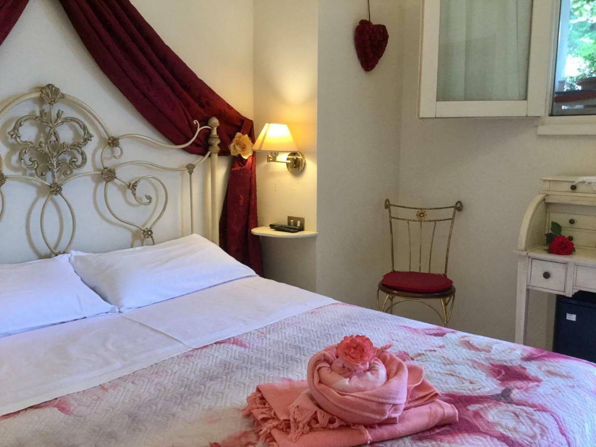 Mirella Charming Bed & Breakfast Алберобело Екстериор снимка